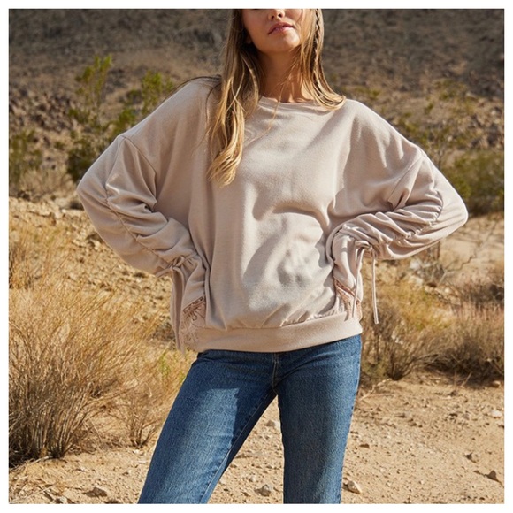 18 Boho Fabulous Lace Cuff Ruffled Long Sleeve - Picture 8 of 8